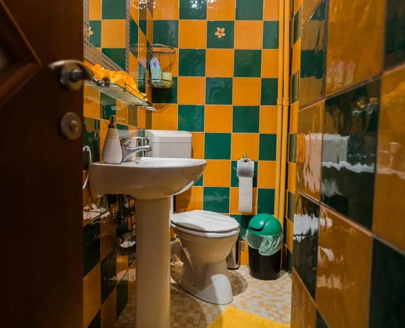 Spacious Stay Near City Center Bucharest Romania