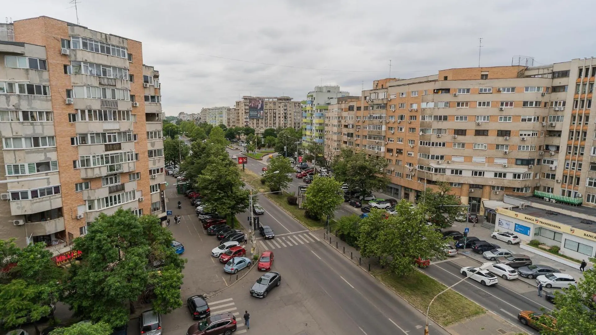 Apartment Spacious Stay Near City Center Bucharest