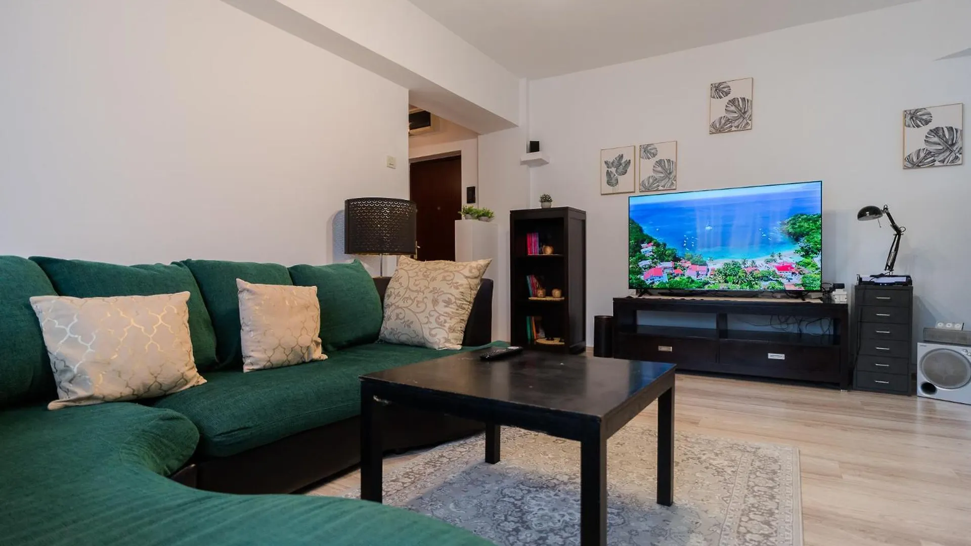 Spacious Stay Near City Center Bucharest 0*,